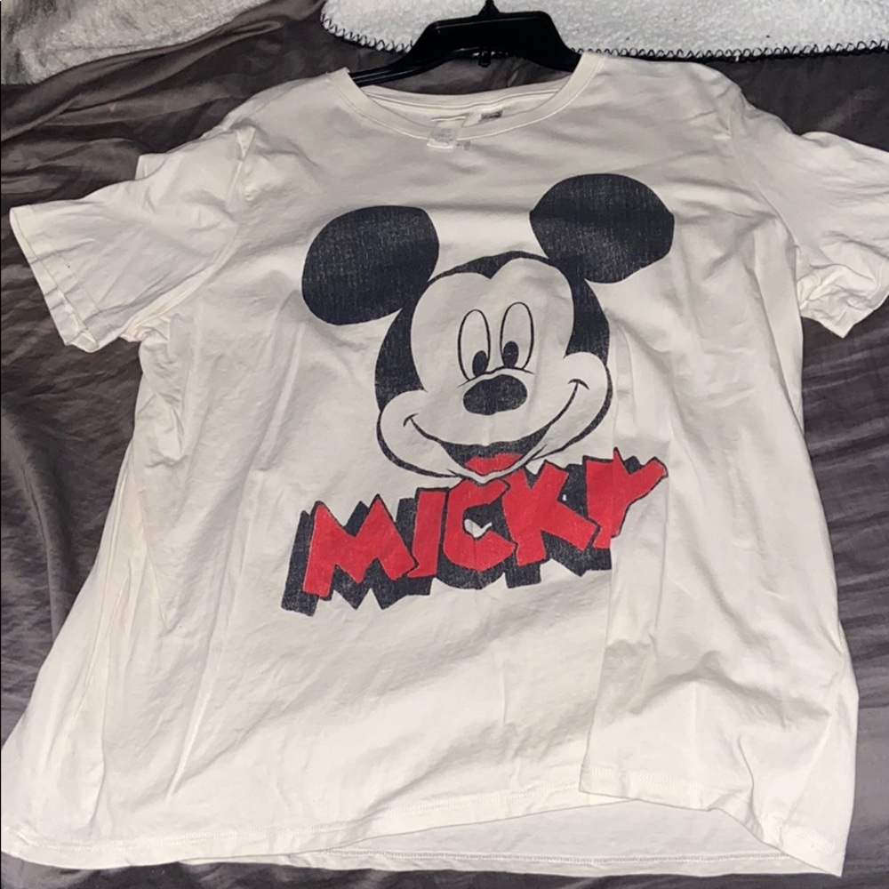mickey mouse t shirt